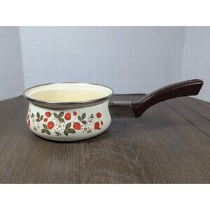 VTG 80s Sheffield Strawberries 'n Cream Open Sauce Pan Enamelware Quart 6.5"